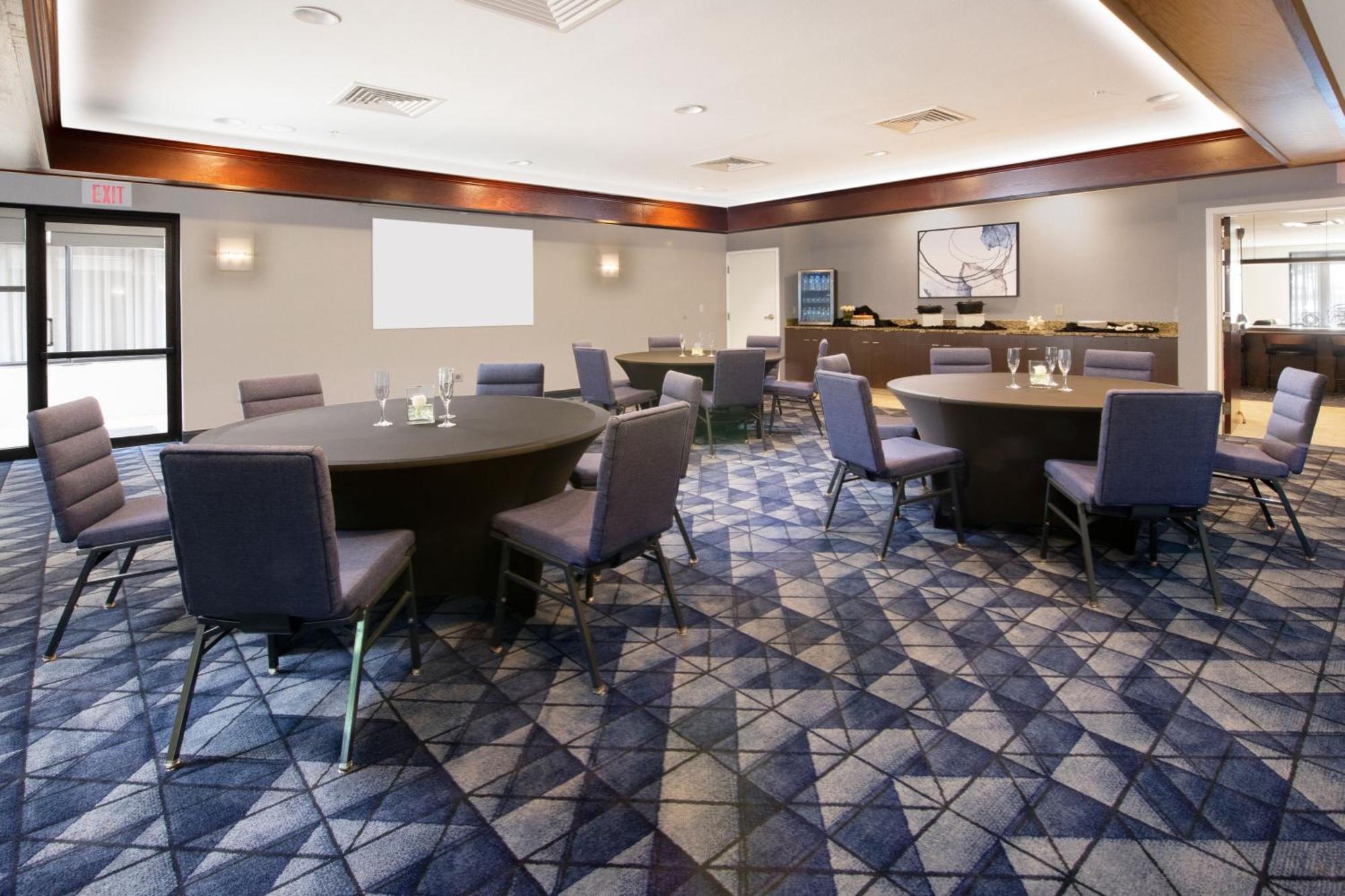 Courtyard By Marriott Dallas Plano In Legacy Park מראה חיצוני תמונה